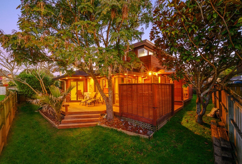 1/14 Lochend Place, Highland Park, Auckland - Carousel 1