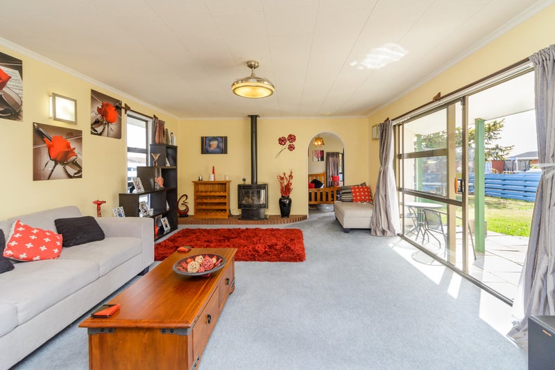 39 Pencarrow Street, Highbury, Palmerston North - Carousel 2