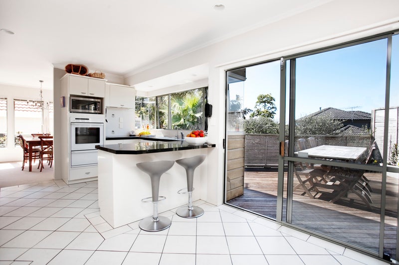 1/7 Sprott Road, Kohimarama, Auckland - Carousel 2