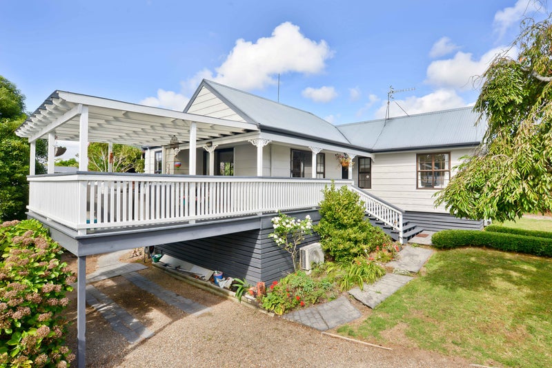 26B Brookfield Street, Hamilton East, Hamilton - Carousel 1