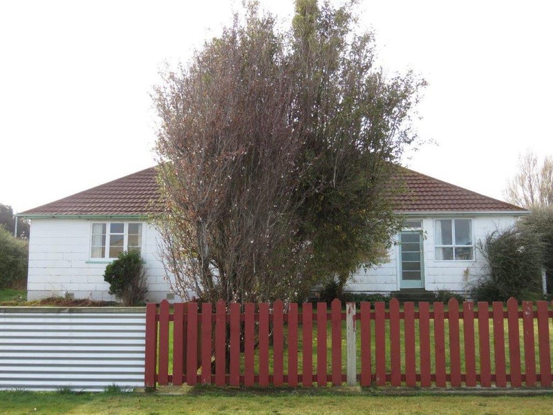 11 Waverley Street, Glengarry, Invercargill - Carousel 1