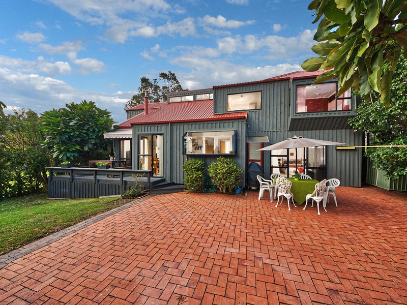 81 Halsey Drive, Lynfield, Auckland - Carousel 2