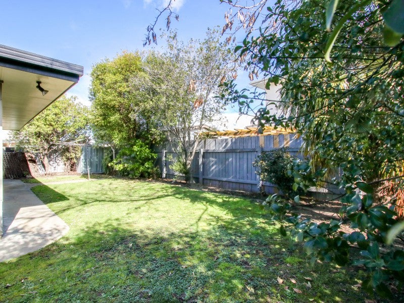 8 Sutherland Street, Tamatea, Napier - Carousel 14