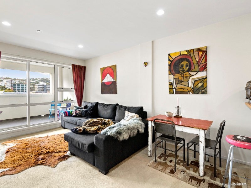 304/107 Thorndon QUAY, THORNDON, Wellington - Carousel 2