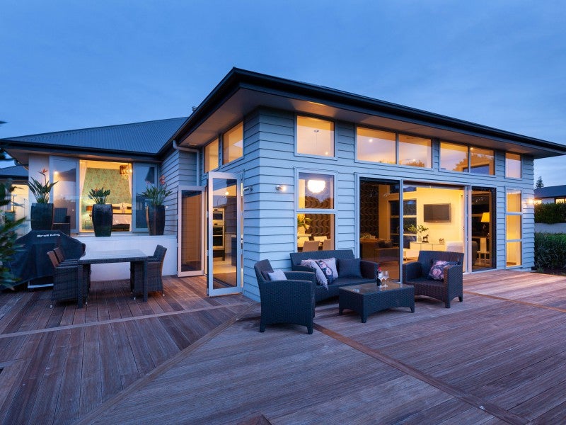 1 Sampson Avenue, Waiwhakaiho, New Plymouth - Carousel 1