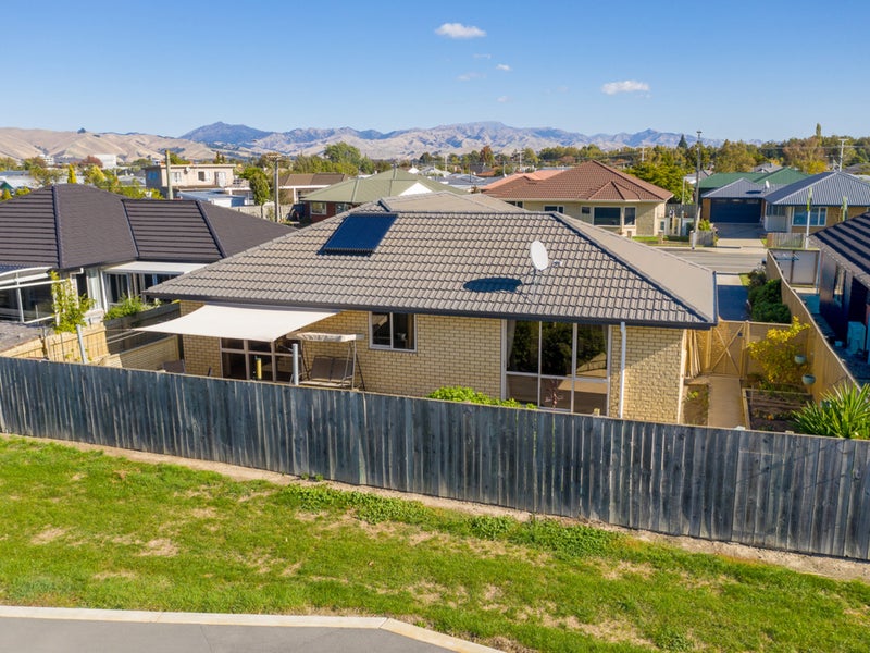 20 Lansdowne Street, Mayfield, Blenheim - Carousel 21