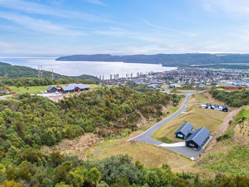 15 Sparrowhawk Way, Taupo - Carousel 6