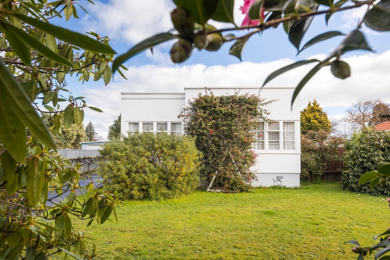 77 Savage Crescent, West End, Palmerston North - Carousel 16