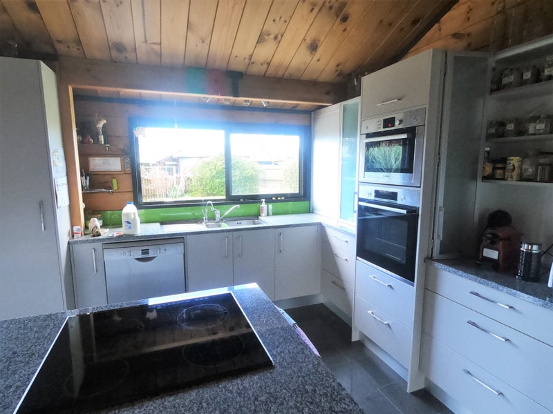 21 Heron Place, Maunu, Whangarei - Carousel 2