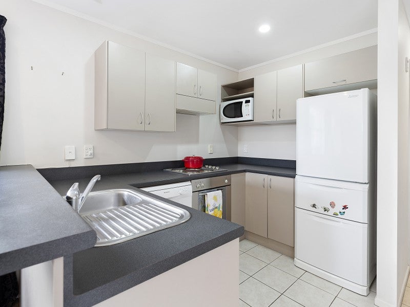 1A Cecil Road, Wadestown, Wellington - Carousel 2