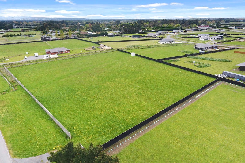 308 No 10 Road, Swannanoa, Swannanoa - Carousel 2