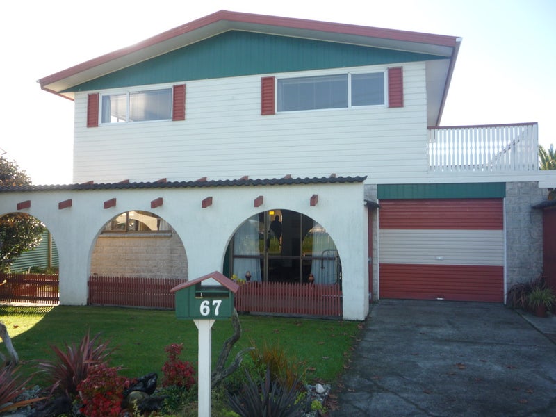 67 Wakefield Street, Westport, Westport - Carousel 1