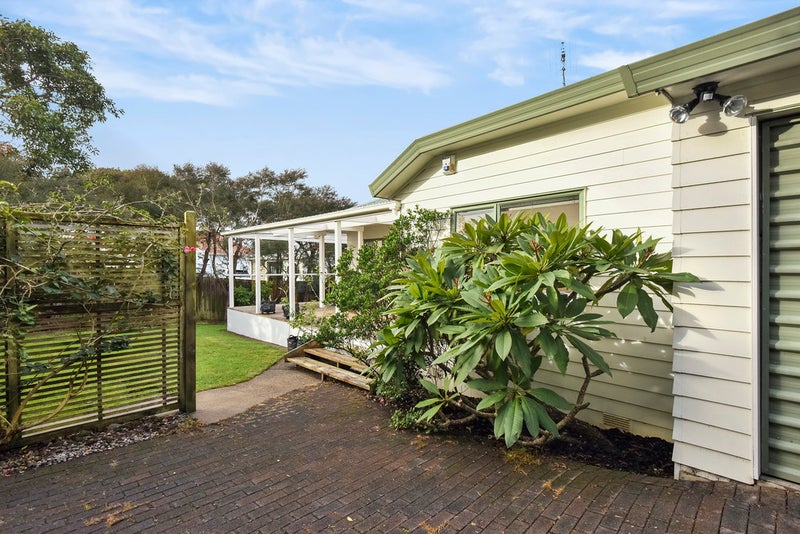 50D Kings Road, Panmure, Auckland - Carousel 2