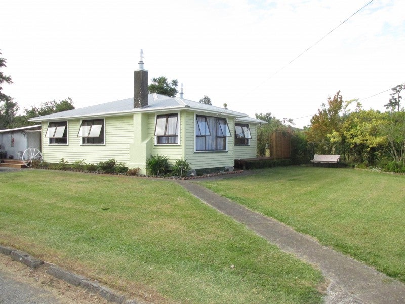 8 Seddon Street, Frasertown, Wairoa - Carousel 1