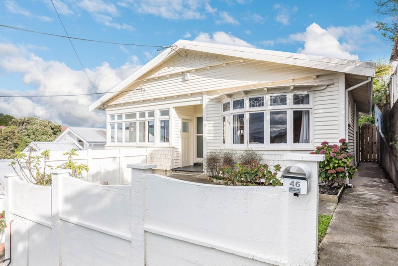 46 Mills Road, Brooklyn, Wellington - Carousel 1