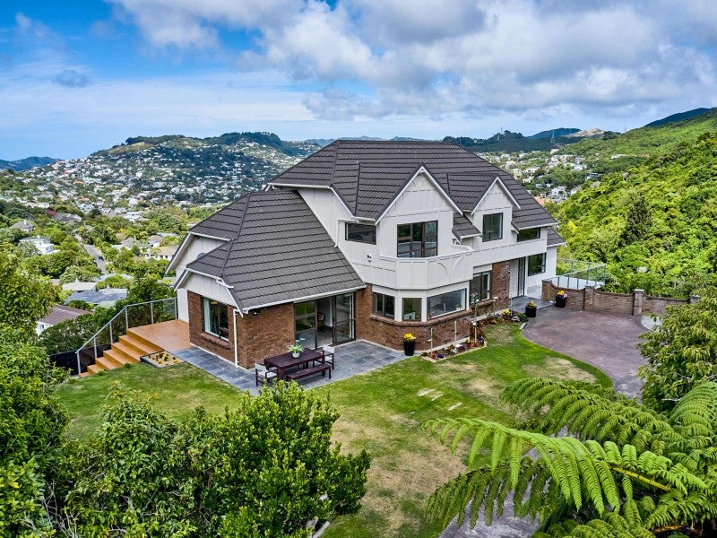 7 Ridvan Grove, Ngaio, Wellington - Carousel 1