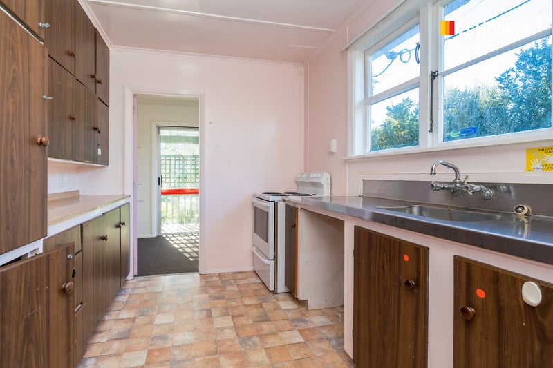 10 Stenhope Crescent, Corstorphine, Dunedin - Carousel 2