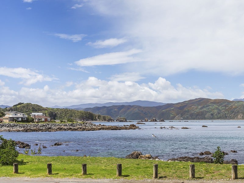 117 Breaker Bay Road, Breaker Bay, Wellington - Carousel 1