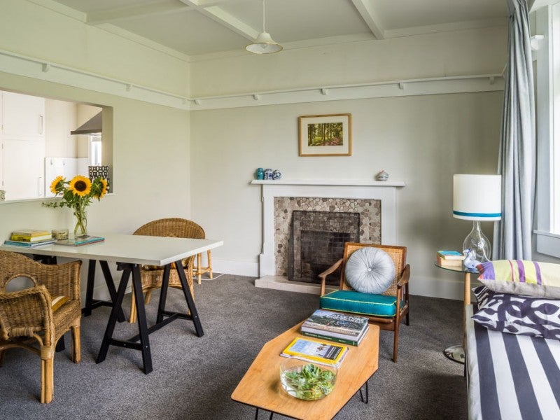 23 Rona Street, Eastbourne, Lower Hutt - Carousel 1