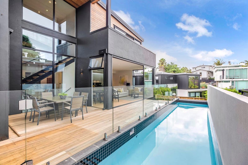37D Faulder Avenue, Westmere, Auckland - Carousel 1
