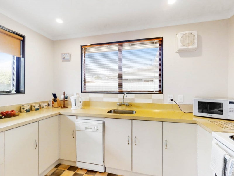 73A Parker Street, Mayfield, Blenheim - Carousel 2