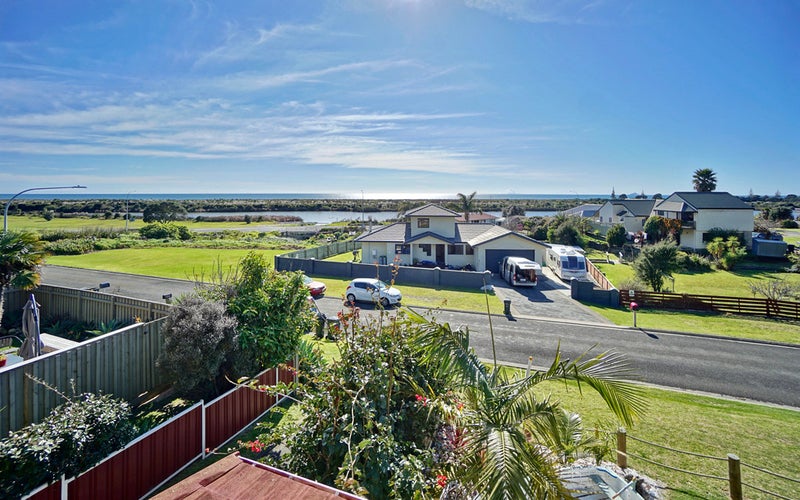 3 Grace Street, Matata, Whakatane - Carousel 2