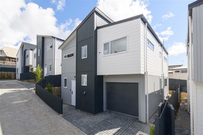 30B Becroft Drive, Forrest Hill, Auckland - Carousel 1