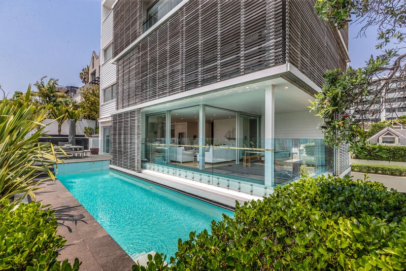 1/6 Alberon Street, Parnell, Auckland - Carousel 1