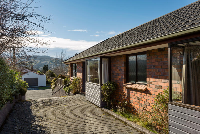 61A Passmore Crescent, Maori Hill, Dunedin - Carousel 1