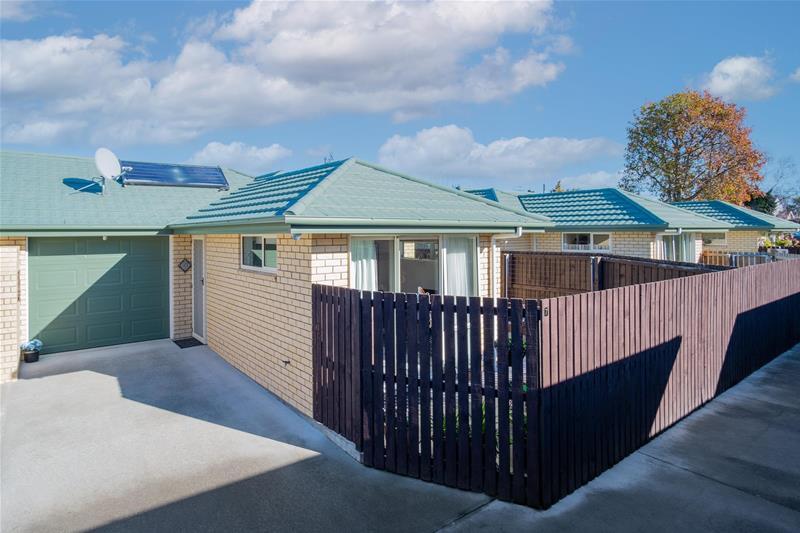 7/24 Avonhead Road, Avonhead, Christchurch - Carousel 9