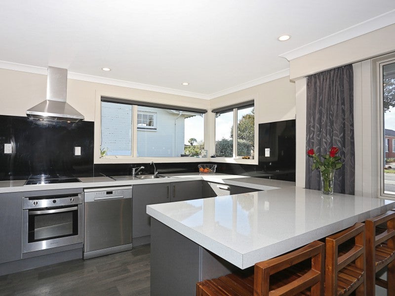 492 Herbert Street, Waverley, Invercargill - Carousel 1