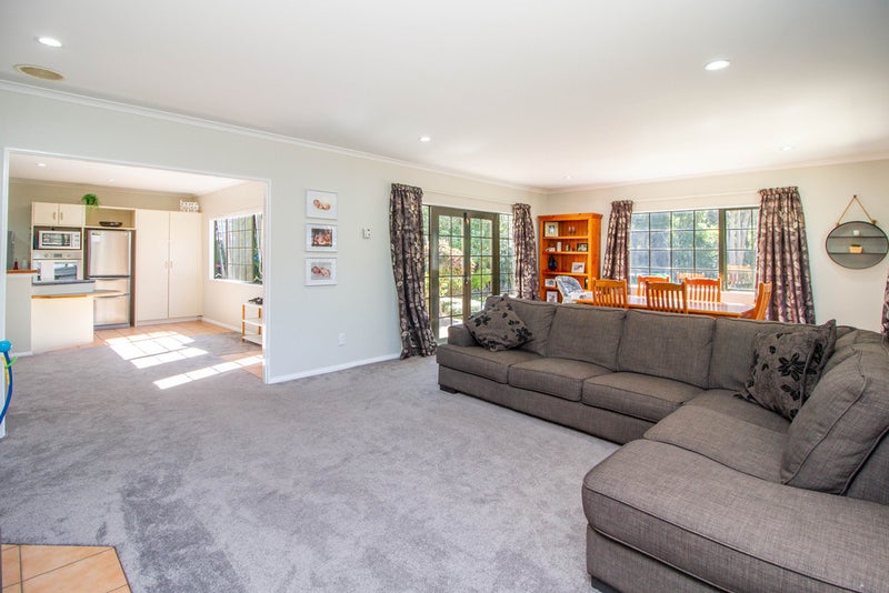 4A Plateau Road, Te Marua, Upper Hutt - Carousel 2