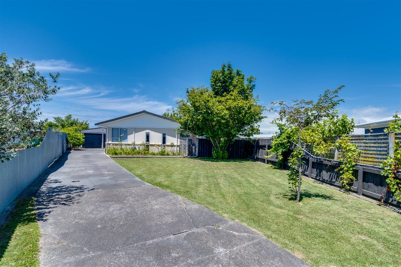 15 Sutherland Street, Tamatea, Napier - Carousel 1