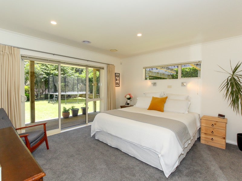 32 Rossiter Crescent, Lynmouth, New Plymouth - Carousel 26