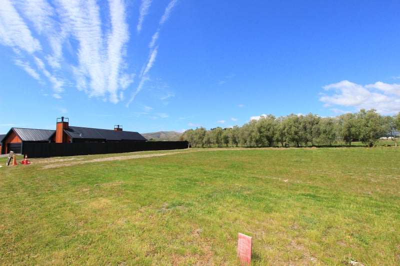 17 Catalina Crescent , Burleigh, Blenheim - Carousel 1