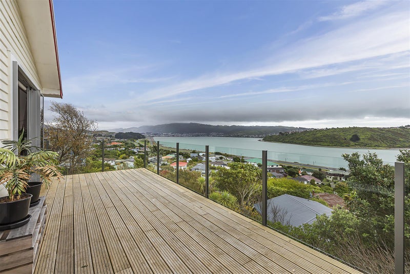 15 Eskdale Road, Papakowhai, Porirua - Carousel 2