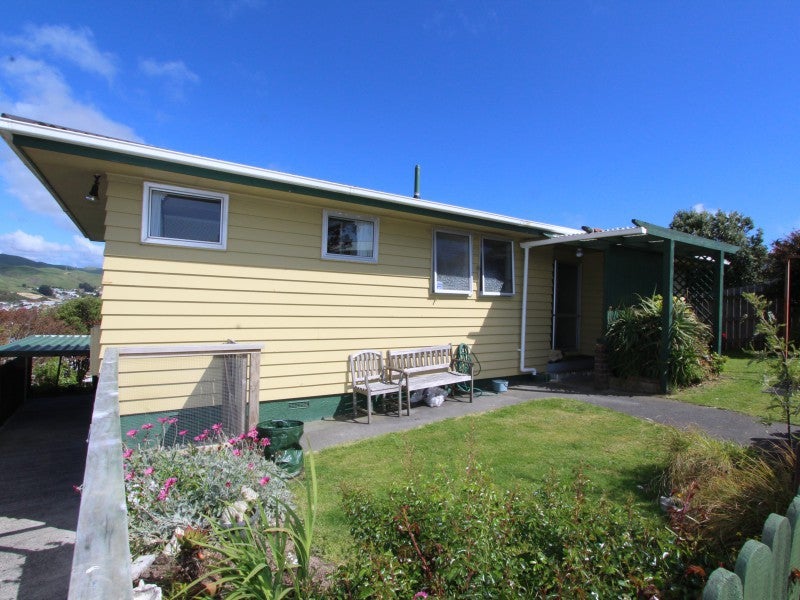 79 Conclusion Street, Ascot Park, Porirua - Carousel 26