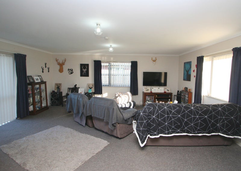 75 Mavora Mews, Heidelberg, Invercargill - Carousel 2