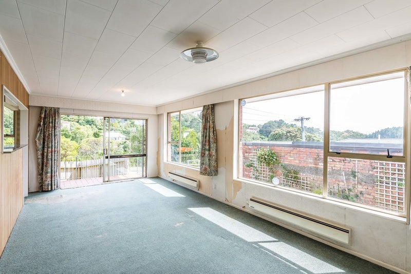 11 Farnham Street, Mornington, Wellington - Carousel 2