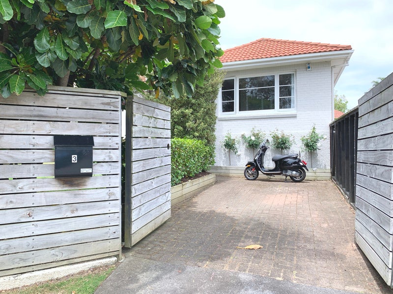 3 William Denny Avenue, Westmere, Auckland - Carousel 1