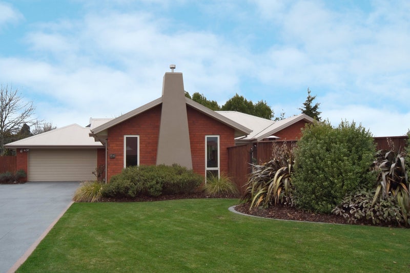 71 Woodhurst Drive, Casebrook, Christchurch - Carousel 2