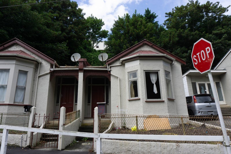 9 Airedale Street, Dunedin Central, Dunedin - Carousel 2
