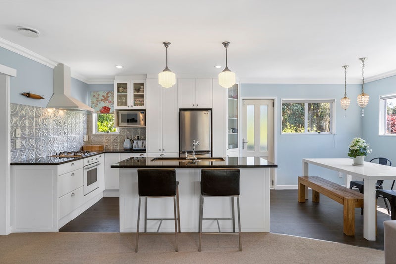 1/72 Beach Haven Road, Beach Haven, Auckland - Carousel 2