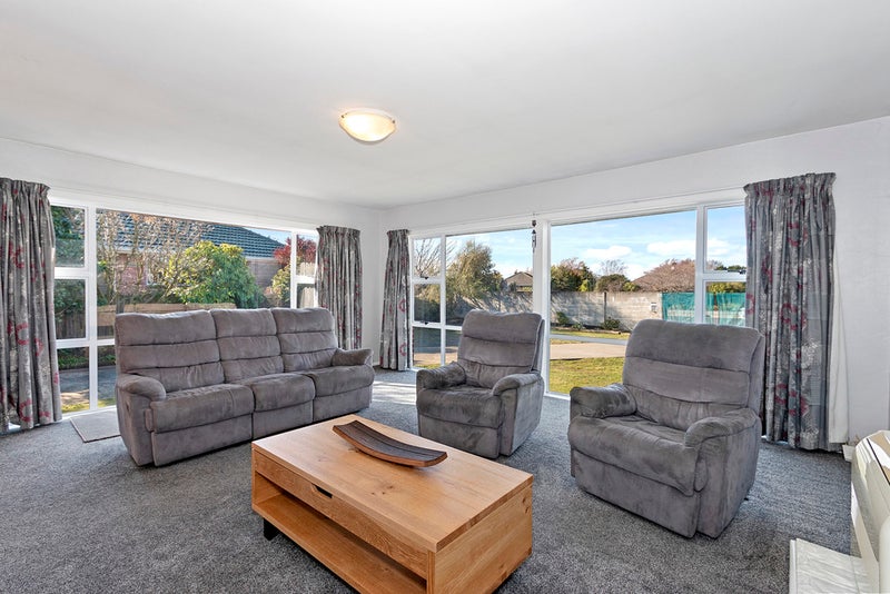 20 Masham Road, Broomfield, Christchurch - Carousel 2
