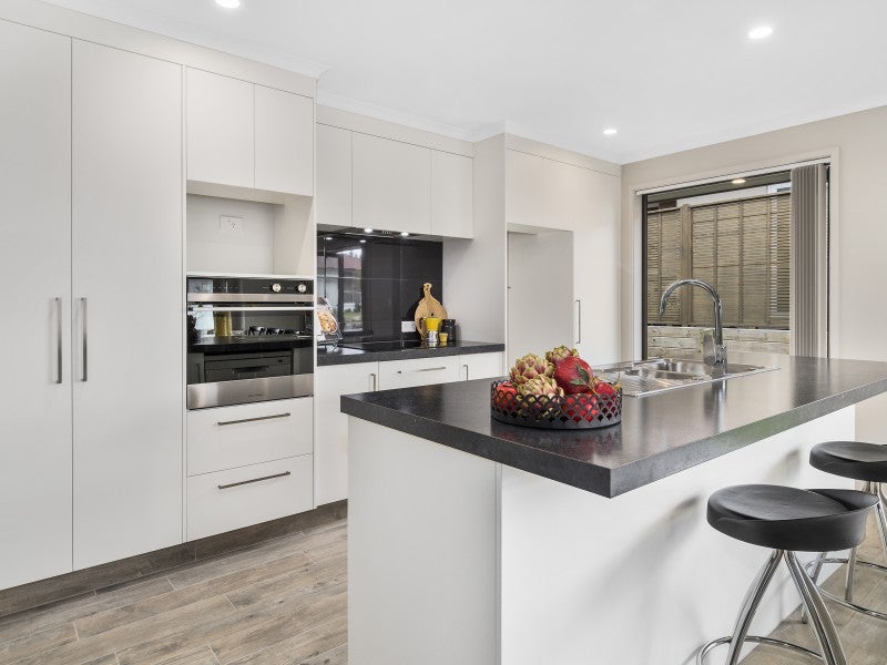 12 Troon Place, Katikati - Carousel 2