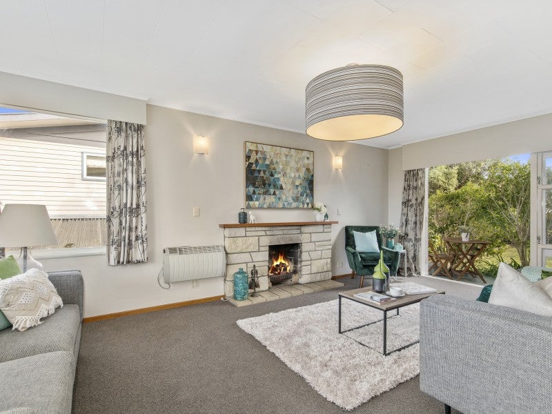 318 Maungaraki Road, Maungaraki, Lower Hutt - Carousel 2