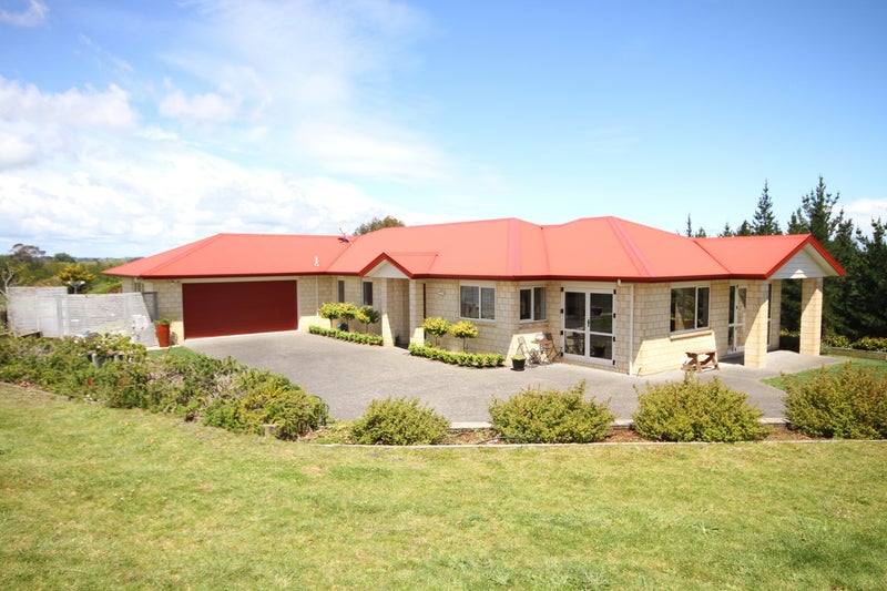 38A Montgomery Road, Westmere, Whanganui - Carousel 1