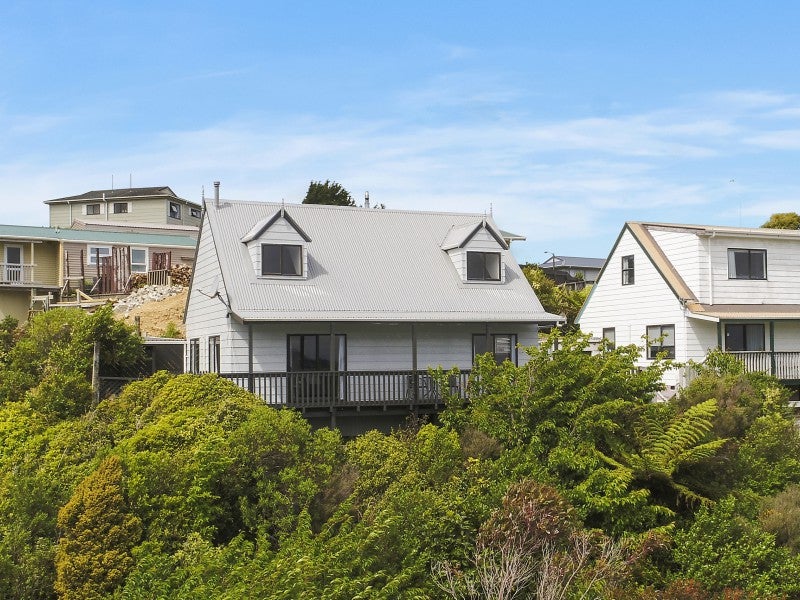 22A Outram Grove, Kelson, Lower Hutt - Carousel 18