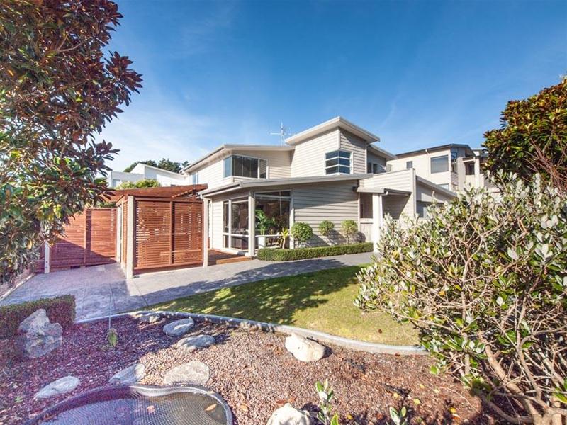 9 Winsley Terrace, Churton Park, Wellington - Carousel 1