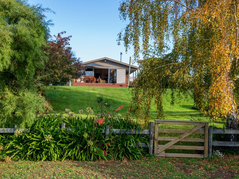 15A Endeavour Street, Riversdale, Blenheim - Carousel 26